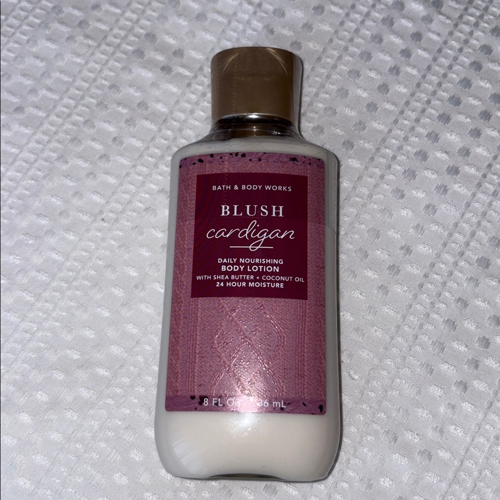 Bath & Body Works Blush Cardigan Body Lotion - Cream & Gold New